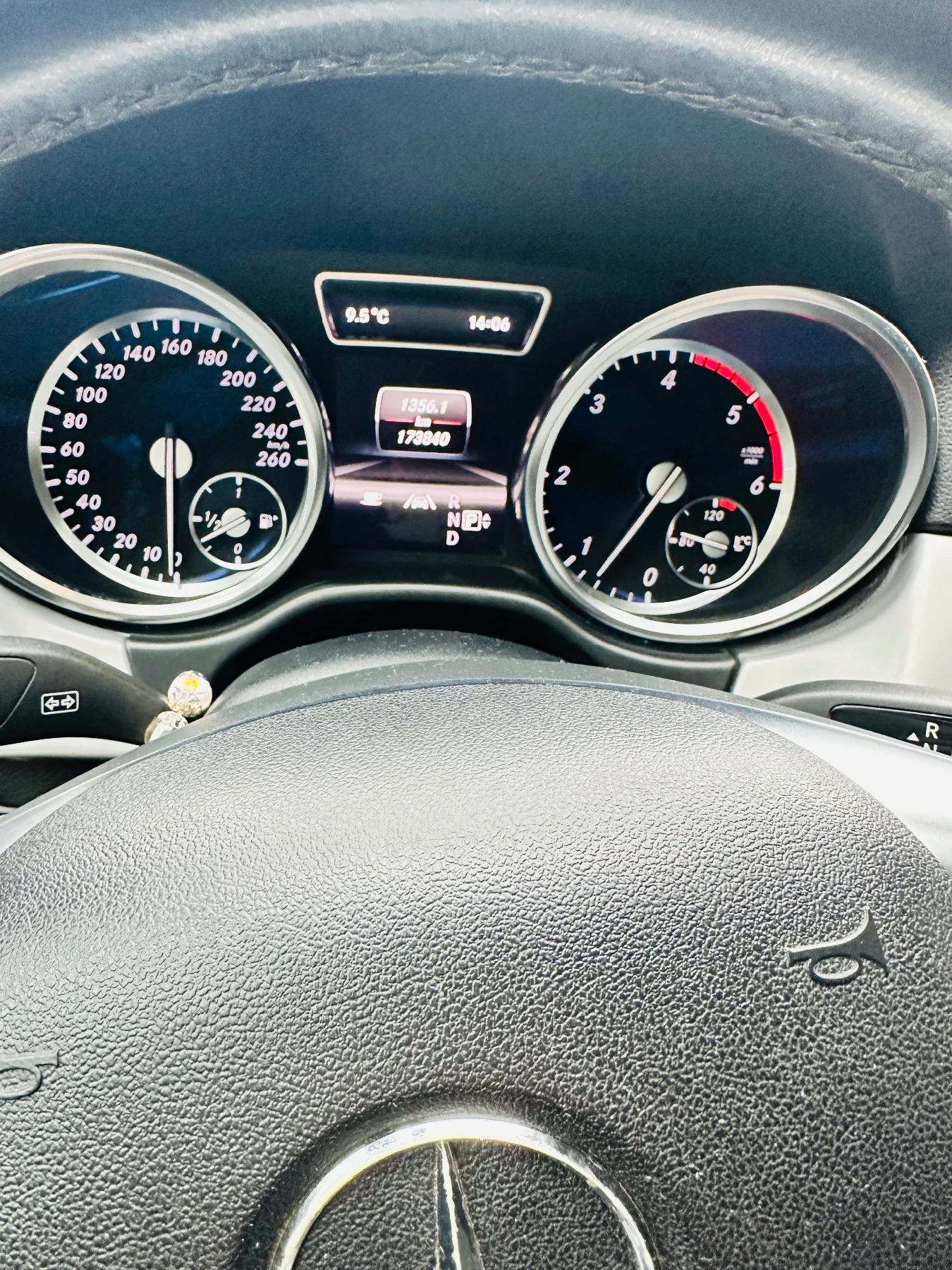 Mercedes-Benz ML 350, снимка 9 - Автомобили и джипове - 55126578