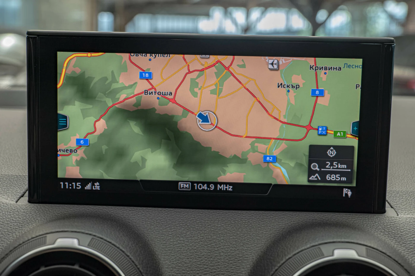 Audi Q2 SQ2/2.0TFSI/Bang&Olufsen/HuD/Virtual/Dist./Side As, снимка 17 - Автомобили и джипове - 55824777