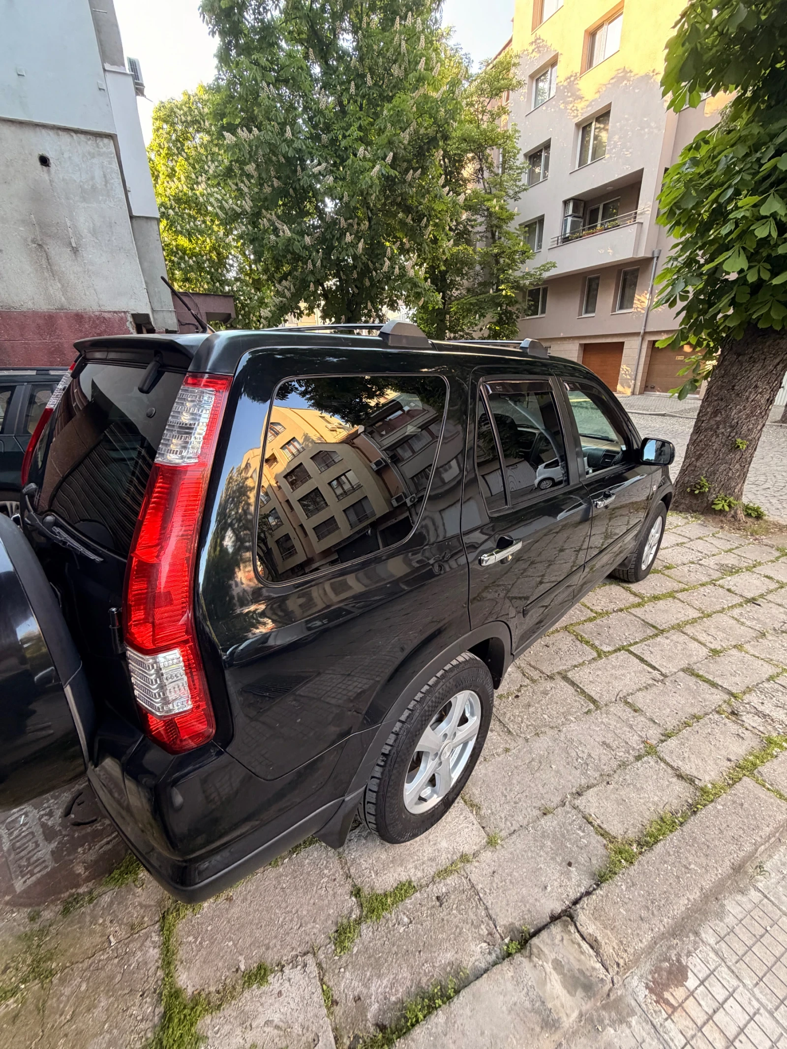 Honda Cr-v 2 facelift, снимка 3 - Автомобили и джипове - 56098617