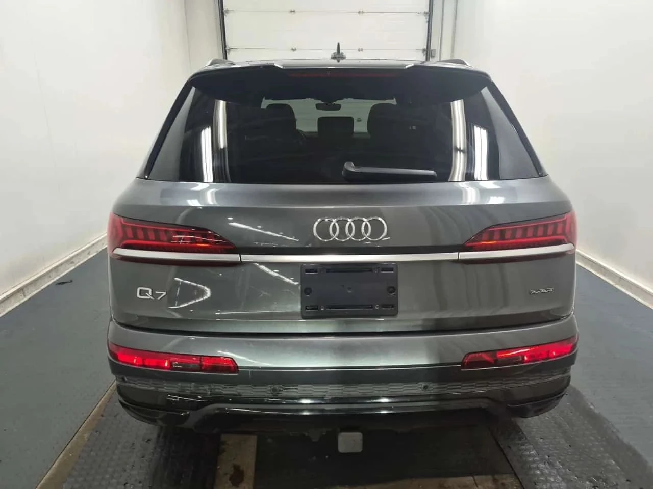 Audi Q7, снимка 17 - Автомобили и джипове - 56685863