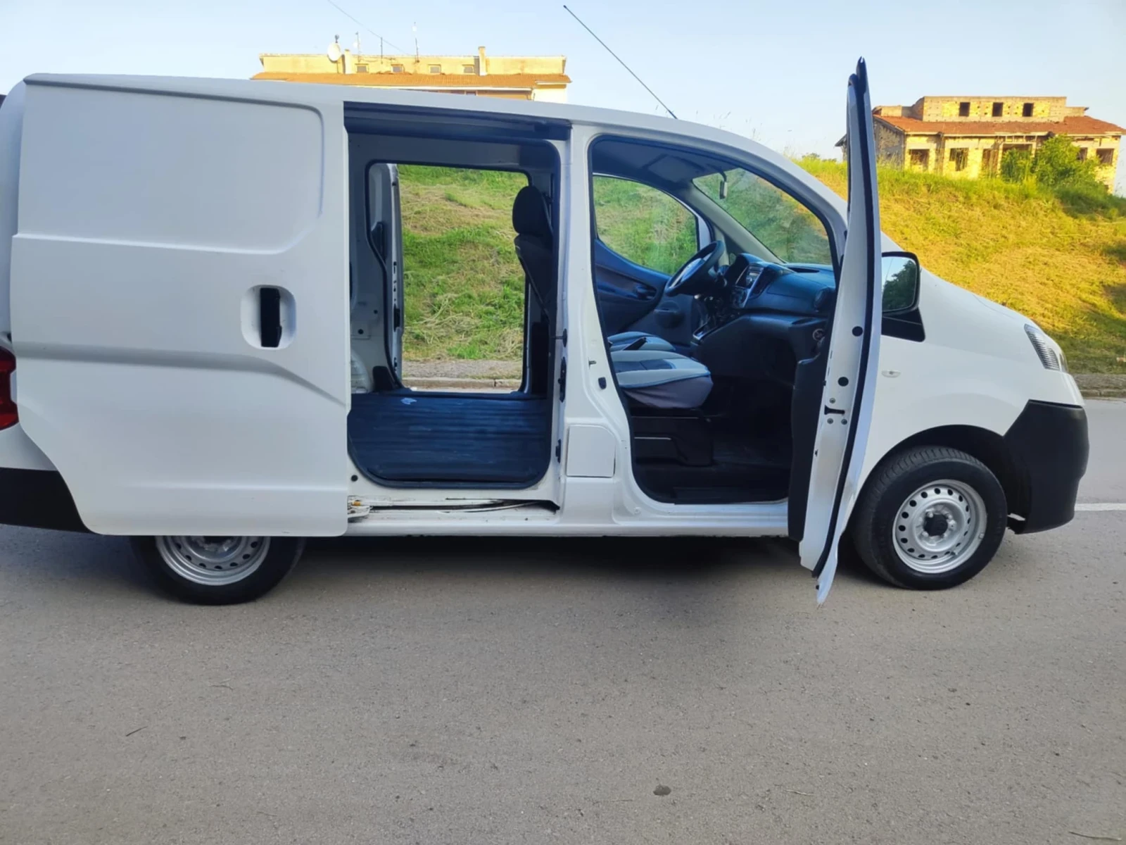 Nissan NV200 1.5dci - изображение 8