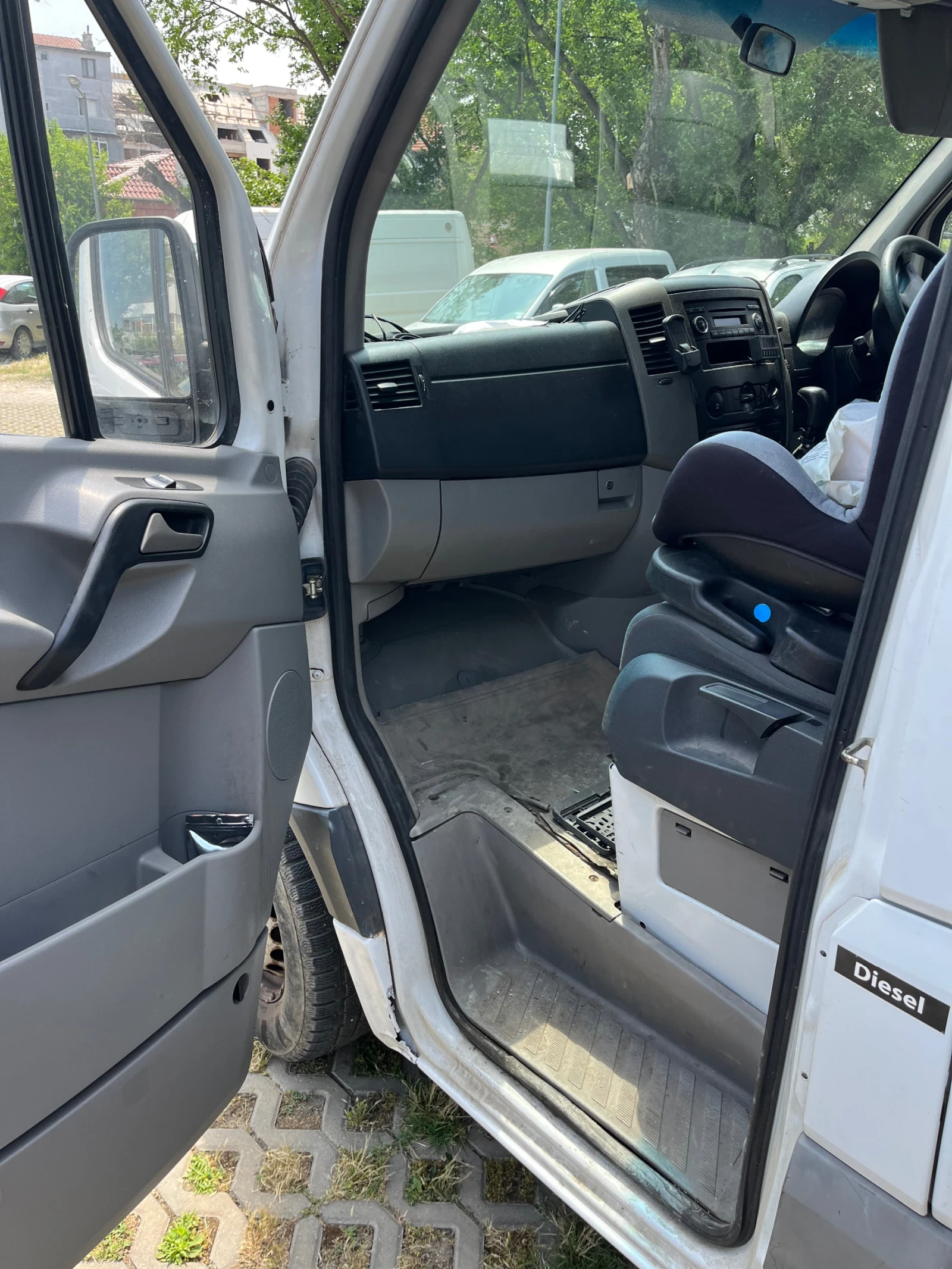 Mercedes-Benz Sprinter 311 2.2cdi om646 - изображение 10