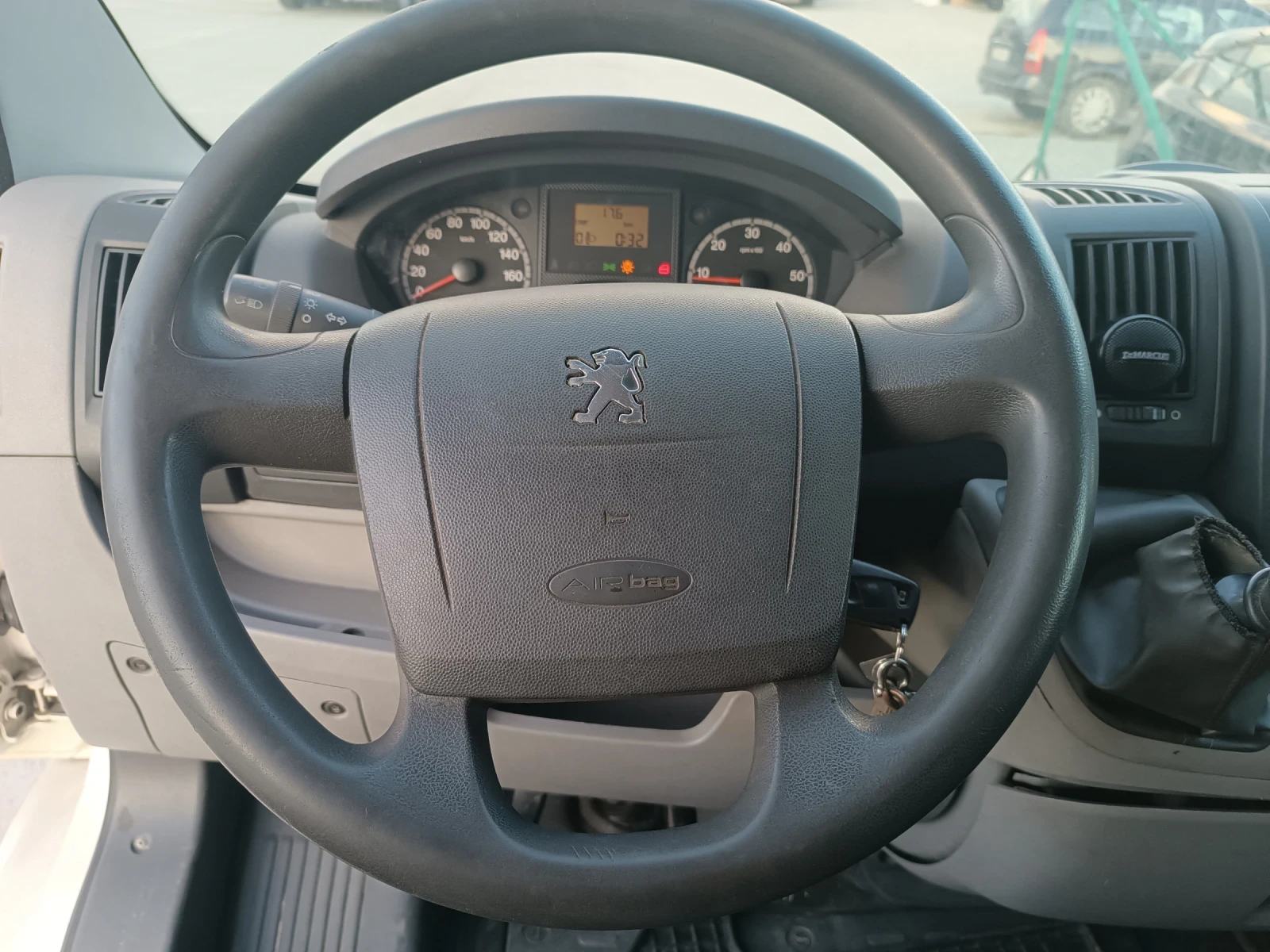 Peugeot Boxer 2, 2 HDI L3H2 ЛИЗИНГ , снимка 8 - Бусове и автобуси - 54106881