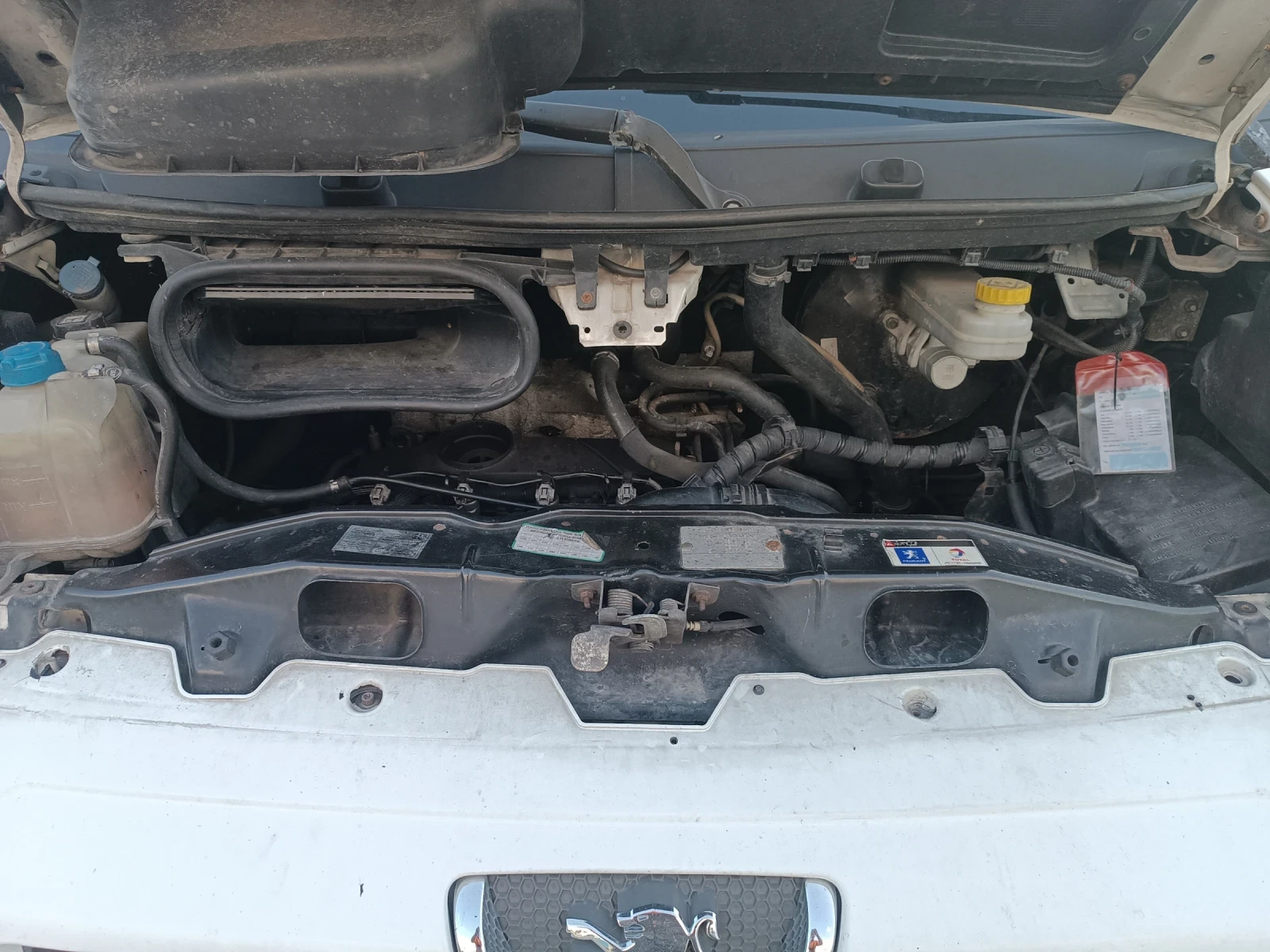 Peugeot Boxer 2, 2 HDI L3H2 ЛИЗИНГ , снимка 14 - Бусове и автобуси - 54106881