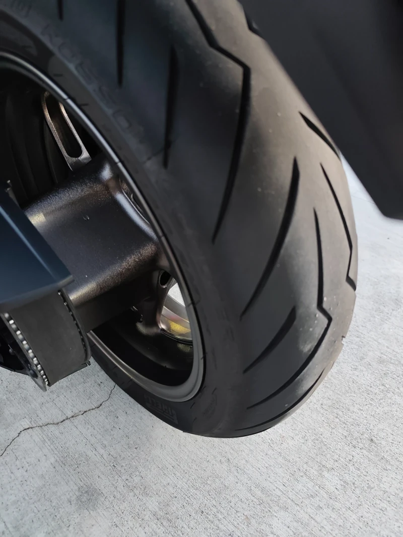 Yamaha T-max, снимка 6 - Мотоциклети и мототехника - 52009336