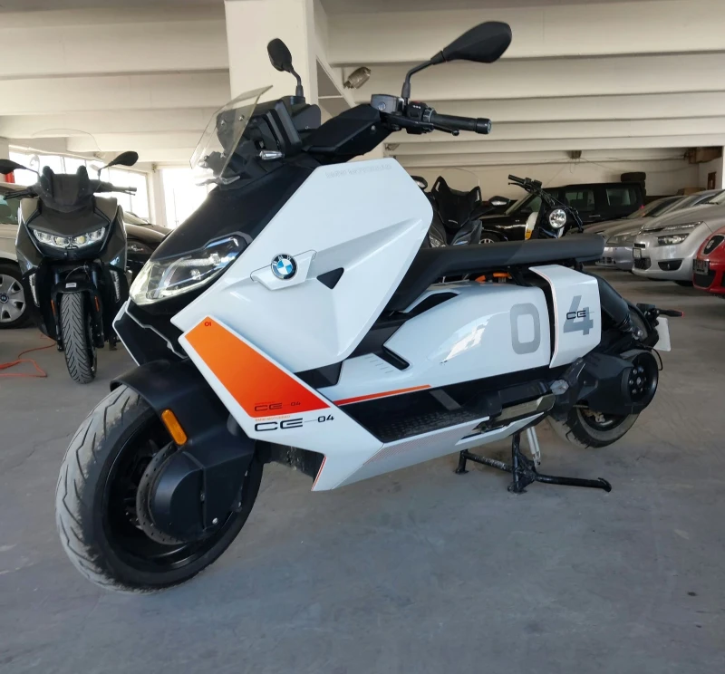 BMW C Е04