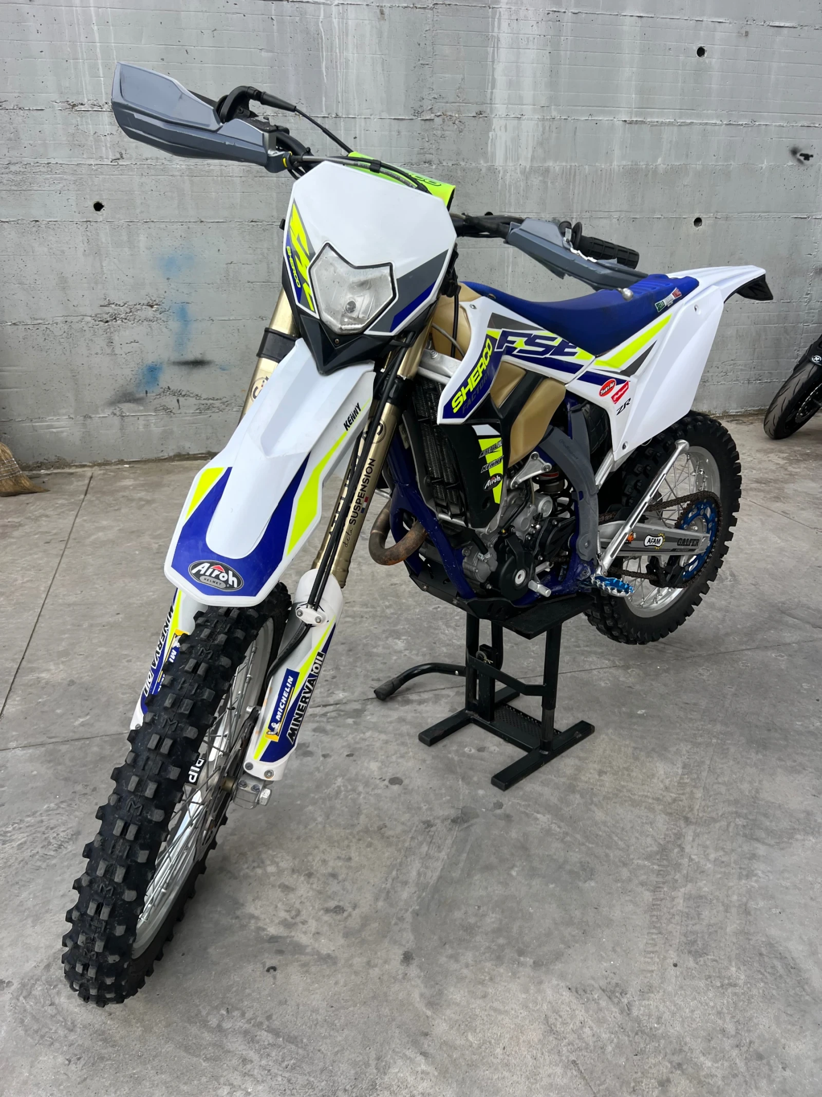 Sherco 4 Stroke SEF 250 Akrapovic
