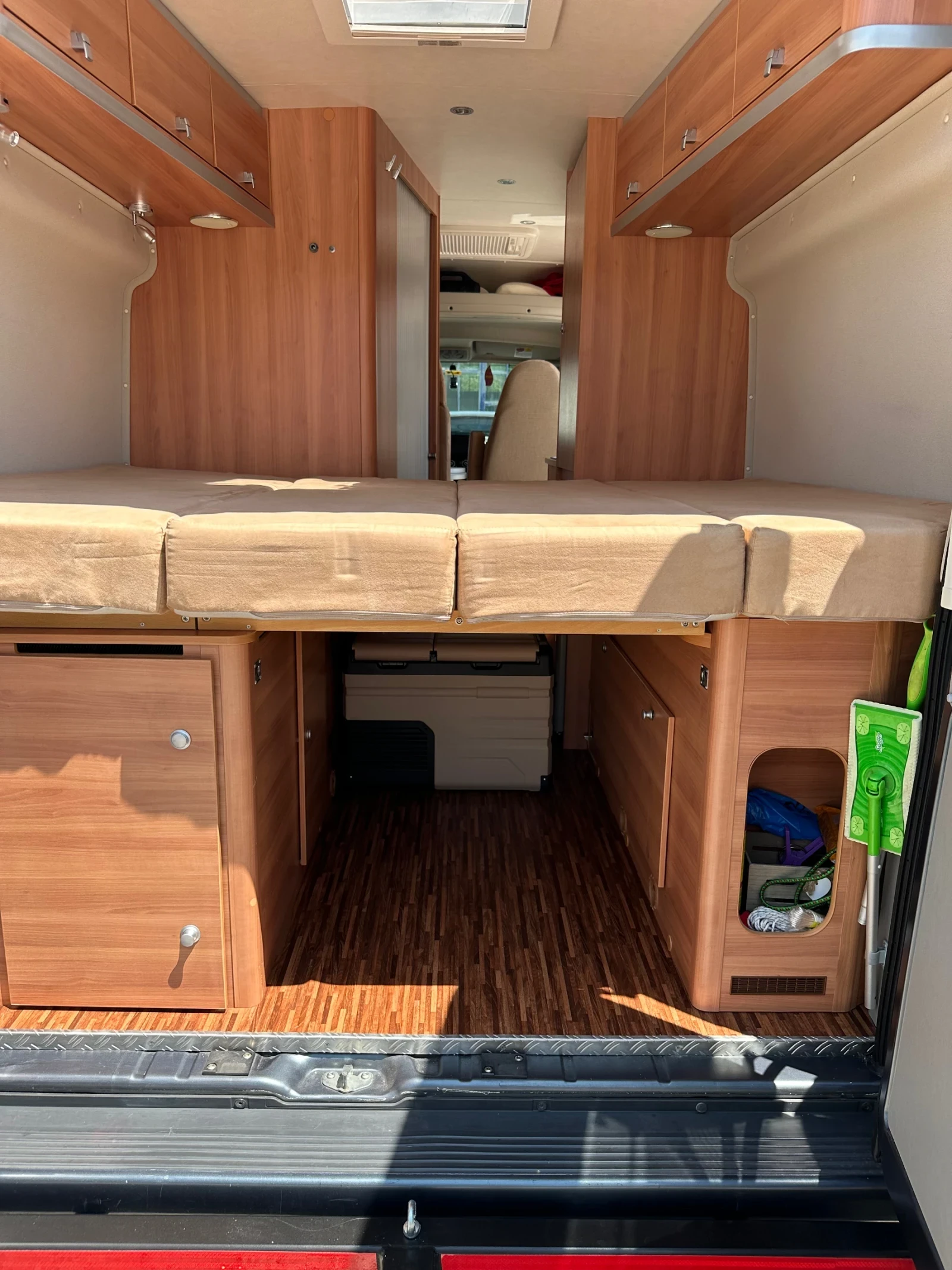 Кемпер HYMER / ERIBA Car 322, снимка 14 - Каравани и кемпери - 53841745