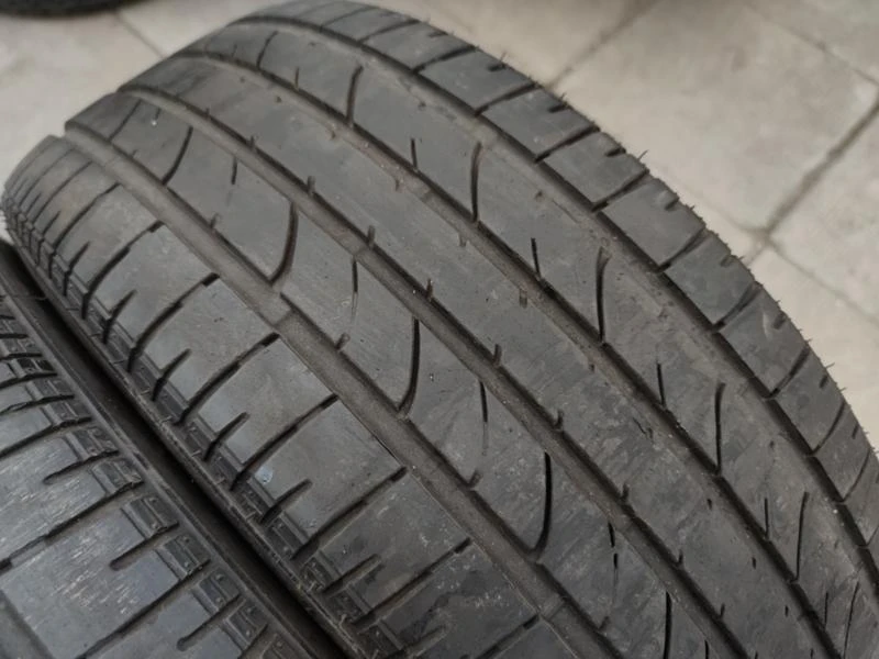 Гуми Летни 215/55R16, снимка 1 - Гуми и джанти - 32608897