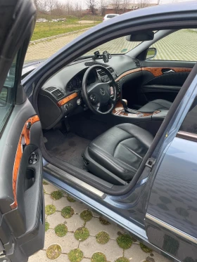 Mercedes-Benz E 220 cdi, снимка 11