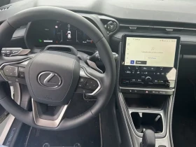 Lexus LBX 1.5HEV/136HP/RELAX/FWD/MEMO/360/HUD/DIGI/287q, снимка 9