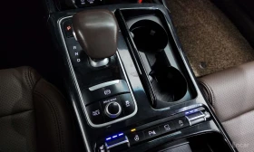 Kia Stinger 3.3* MASTERS* BREMBO* 360 КАМЕРИ* ОБДУХ* DISTRONIC, снимка 16