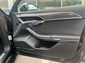 Audi S8 CARBON/ BLACK OPTIC / HUD / AIR / 360 / PANO / B&O, снимка 11