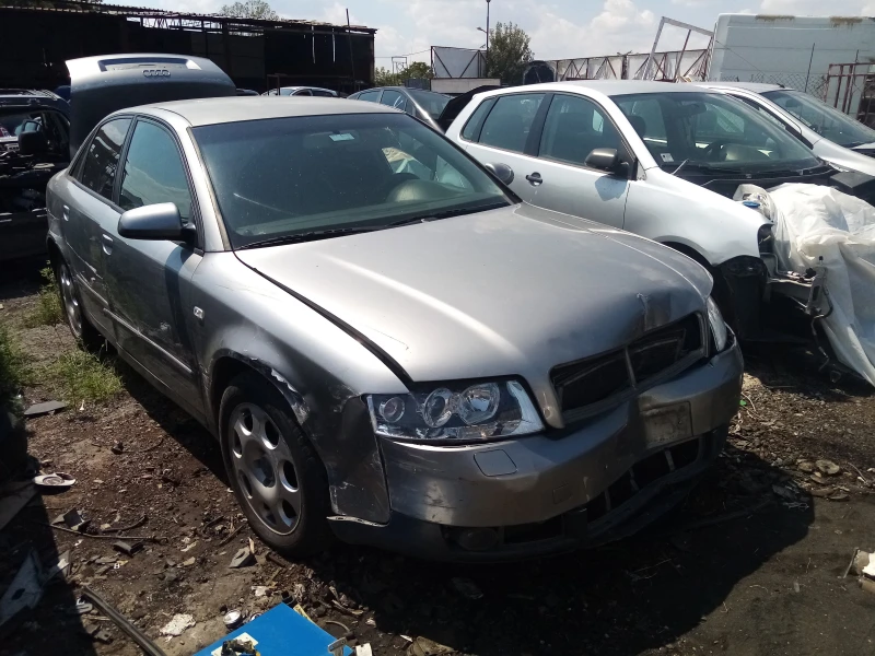 Audi A4, снимка 3 - Автомобили и джипове - 37730555