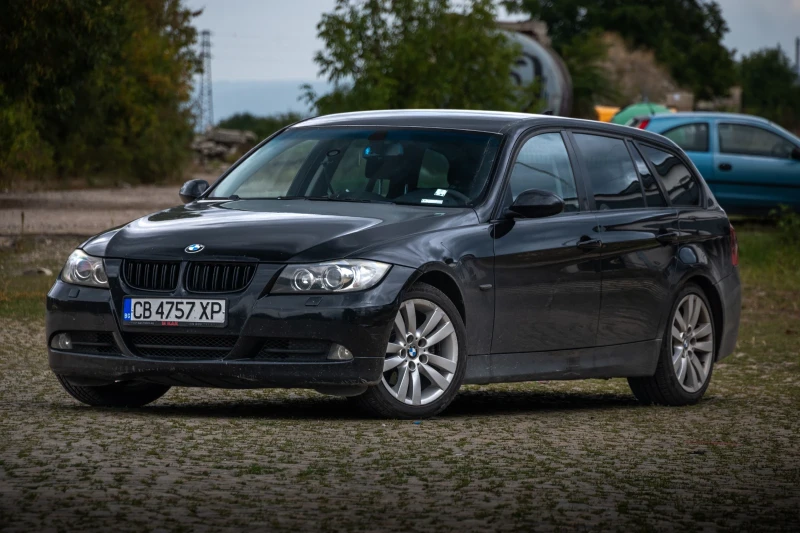 BMW 320, снимка 3 - Автомобили и джипове - 47532141