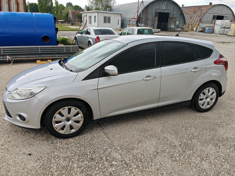 Ford Focus 1.6 TDCI, снимка 4 - Автомобили и джипове - 47699366