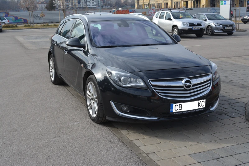 Opel Insignia A Sport Tourer Facelift, снимка 12 - Автомобили и джипове - 48846668