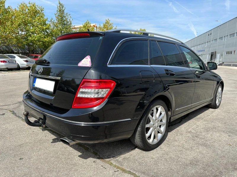 Mercedes-Benz C 320, снимка 4 - Автомобили и джипове - 49114735