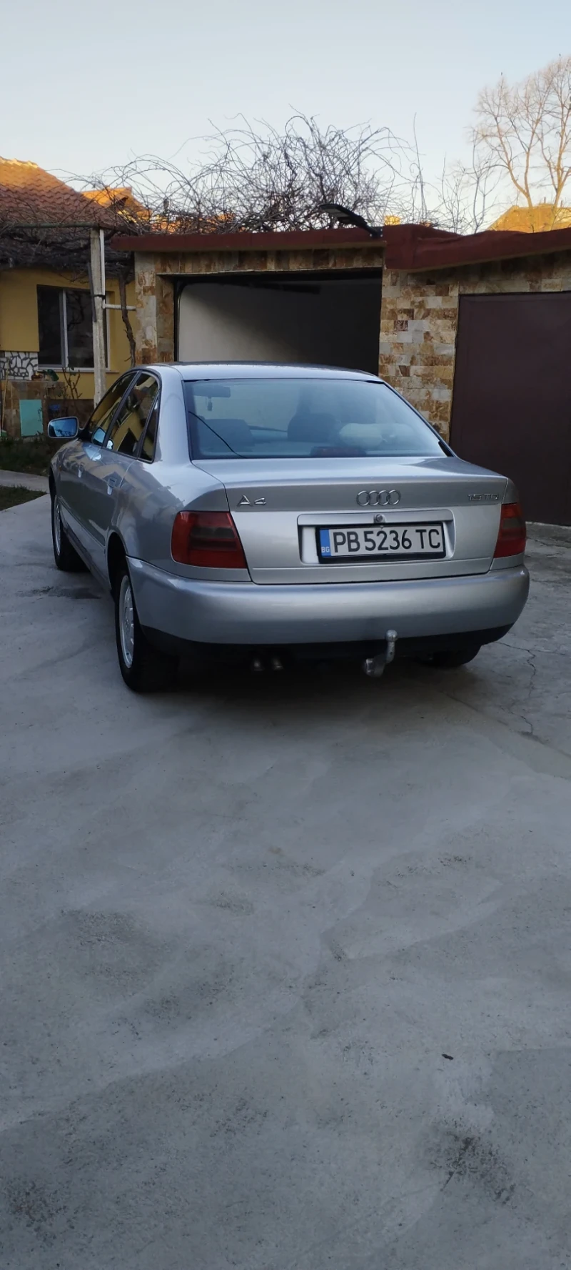 Audi A4, снимка 17 - Автомобили и джипове - 49427182