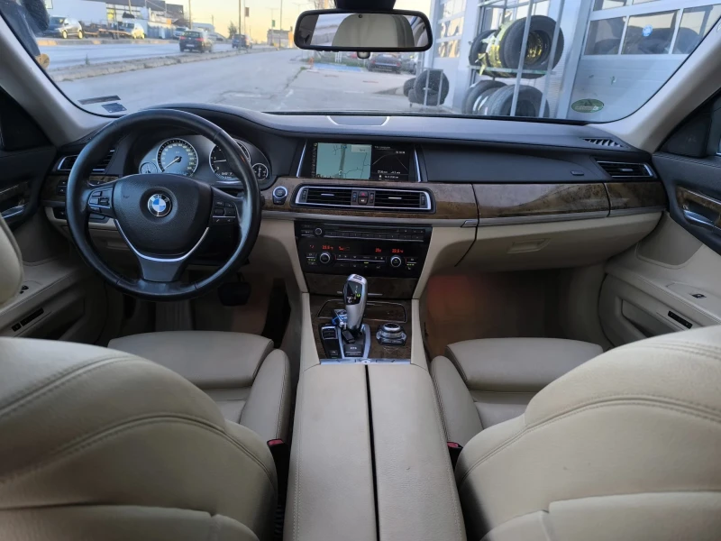 BMW 740 D F02, снимка 15 - Автомобили и джипове - 52741060