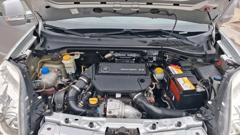 Fiat Doblo 1.3Multijet, снимка 9 - Автомобили и джипове - 52752454