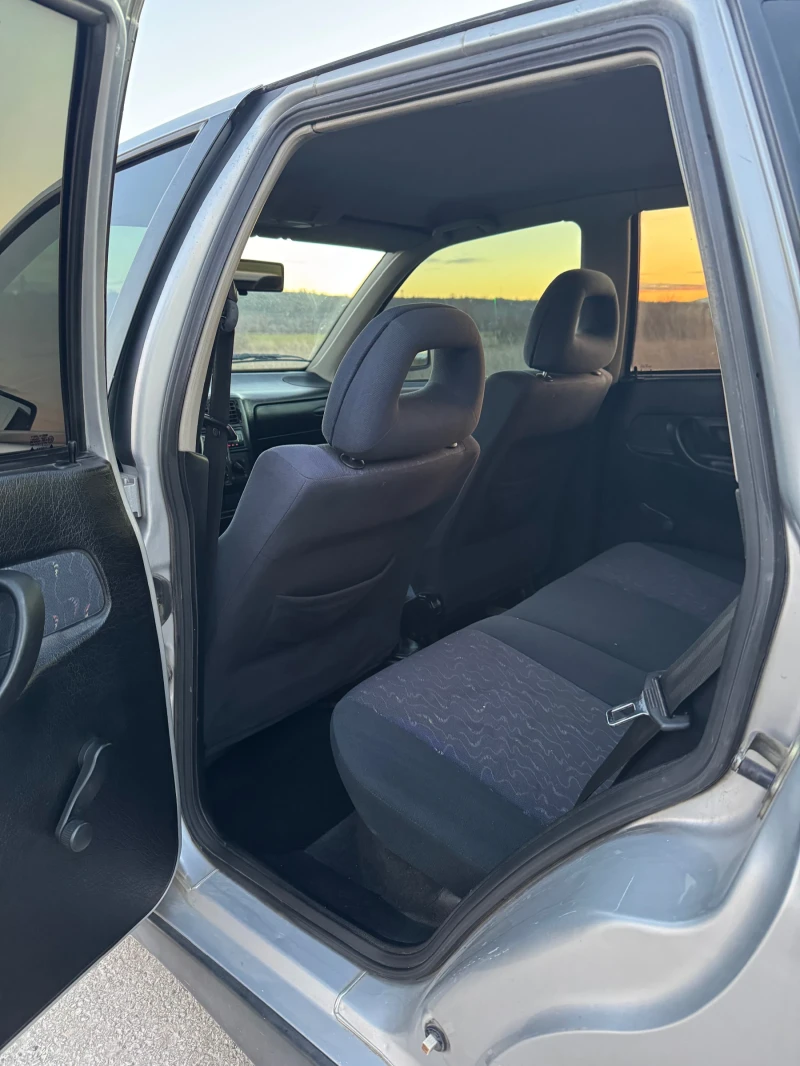 Seat Cordoba GTI 150кс., снимка 8 - Автомобили и джипове - 52949465