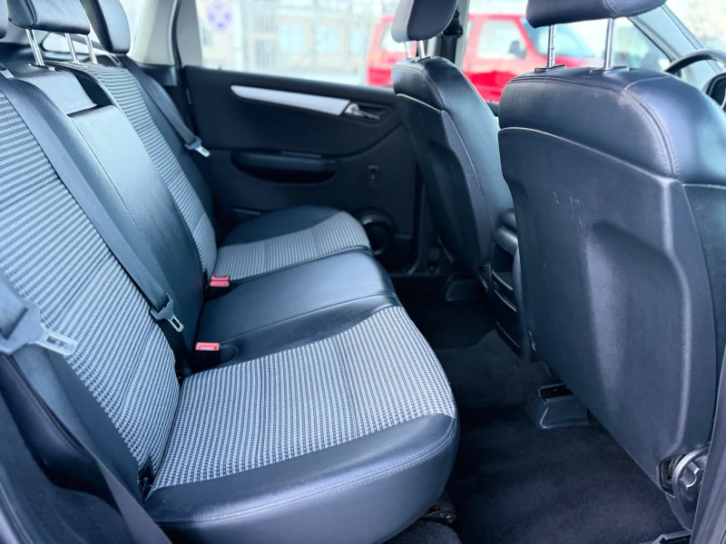 Mercedes-Benz B 150 1.5I-95kc, снимка 9 - Автомобили и джипове - 53089971