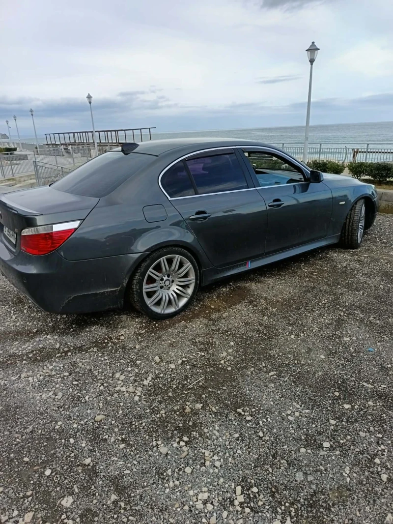 BMW 530 i, снимка 8 - Автомобили и джипове - 53096150