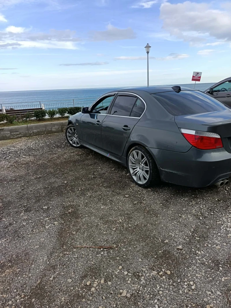 BMW 530 i, снимка 9 - Автомобили и джипове - 53096150
