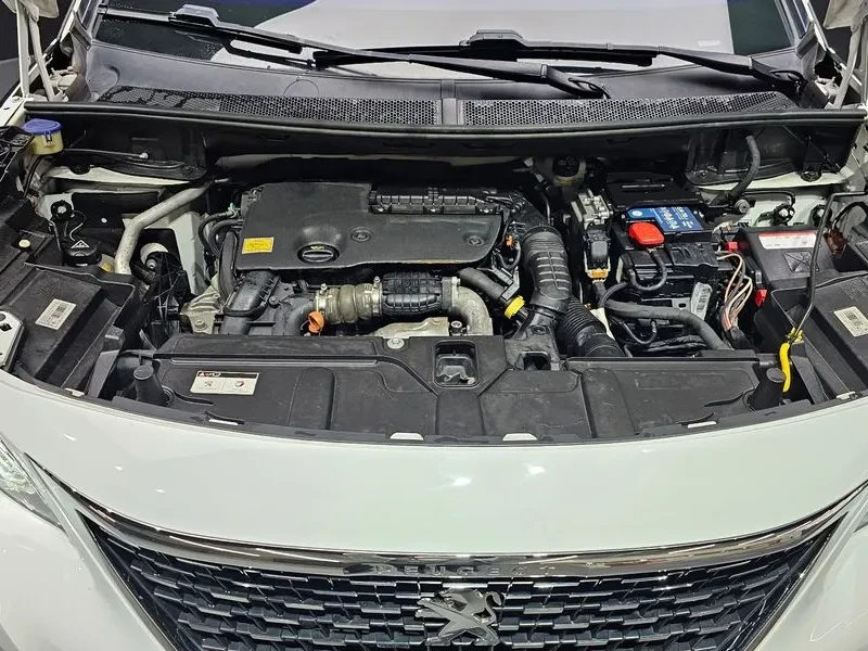 Peugeot 3008 1.6 BlueHDI, снимка 6 - Автомобили и джипове - 54298742