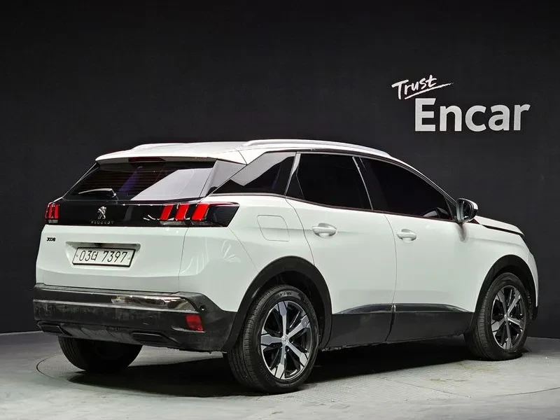 Peugeot 3008 1.6 BlueHDI, снимка 2 - Автомобили и джипове - 54298742