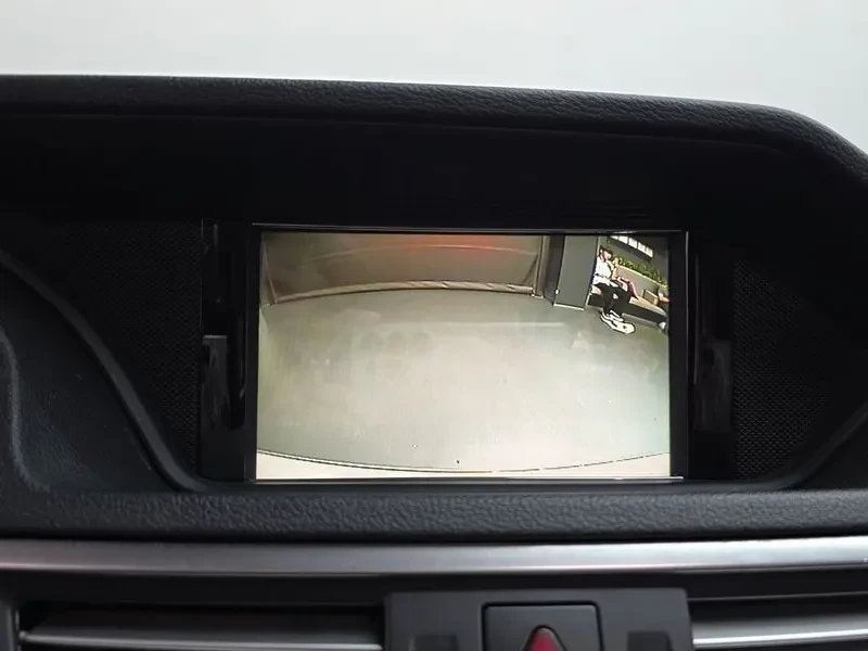 Mercedes-Benz E 200  W212 E200 Cgi Avant Garde, снимка 14 - Автомобили и джипове - 54925456