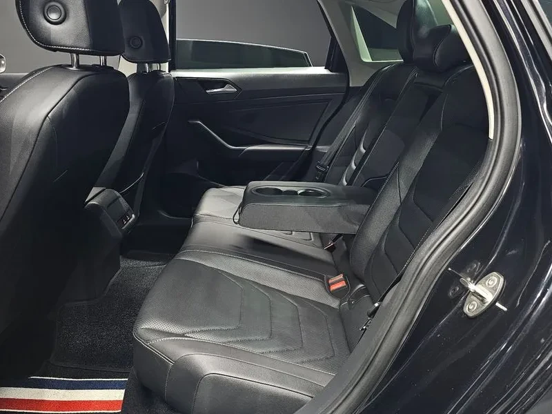 VW Jetta 7Th Generation 1.4 Tsi Prestige, снимка 11 - Автомобили и джипове - 55221803