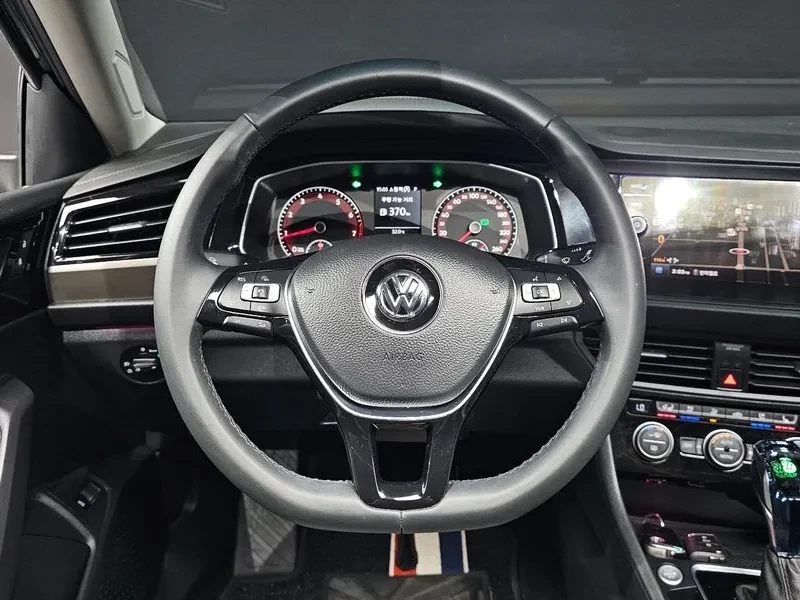 VW Jetta 7Th Generation 1.4 Tsi Prestige, снимка 12 - Автомобили и джипове - 55221803