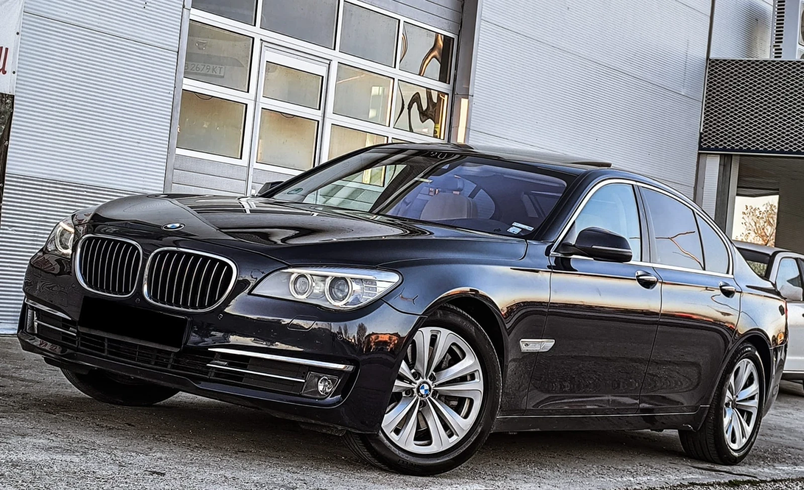 BMW 740 D F02, снимка 1