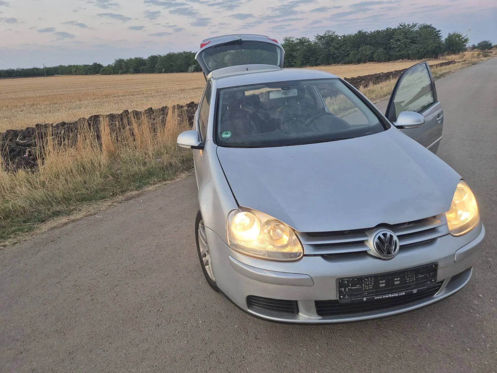 VW Golf 1.6 FSI - изображение 4