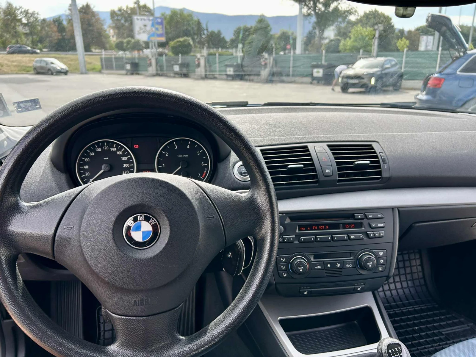 BMW 118 i | Mobile.bg   16