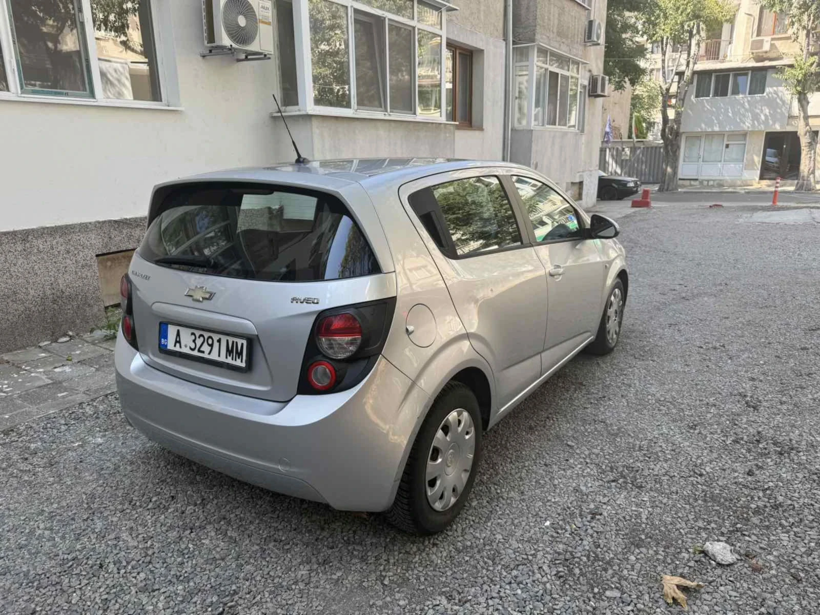 Chevrolet Aveo Automatic - изображение 3
