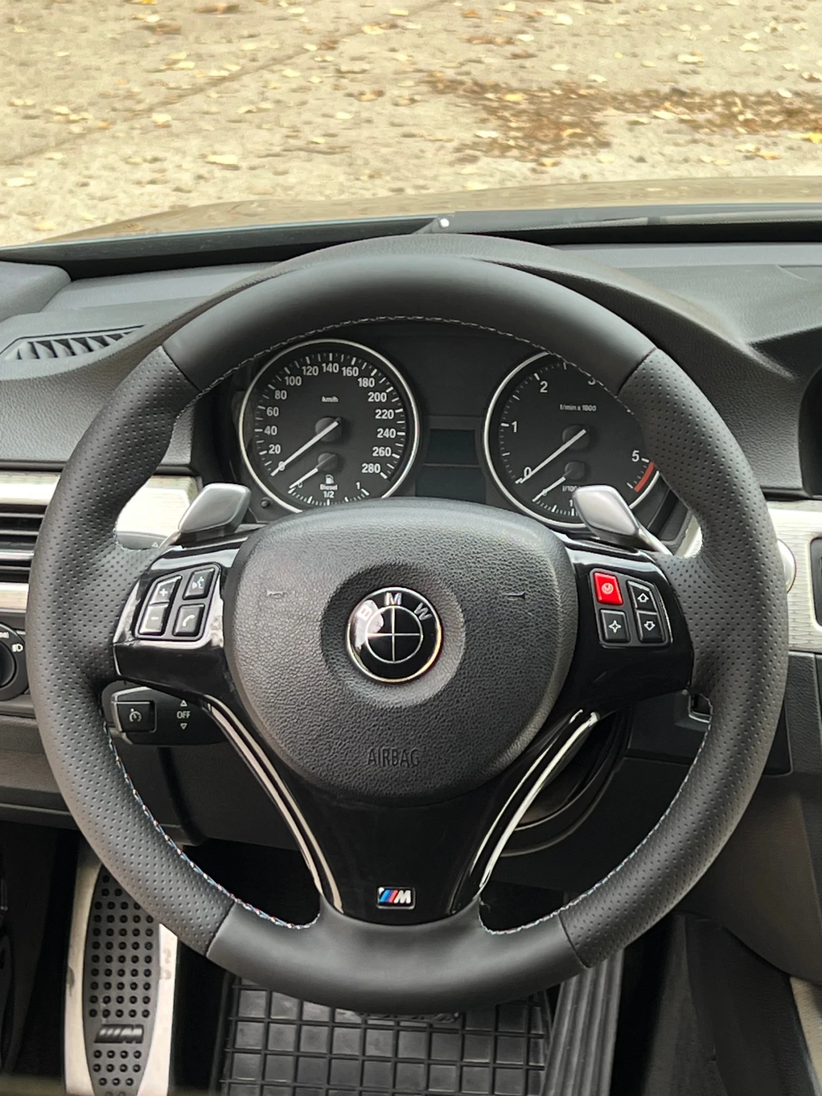 BMW 335 INDIVIDUAL  - изображение 9