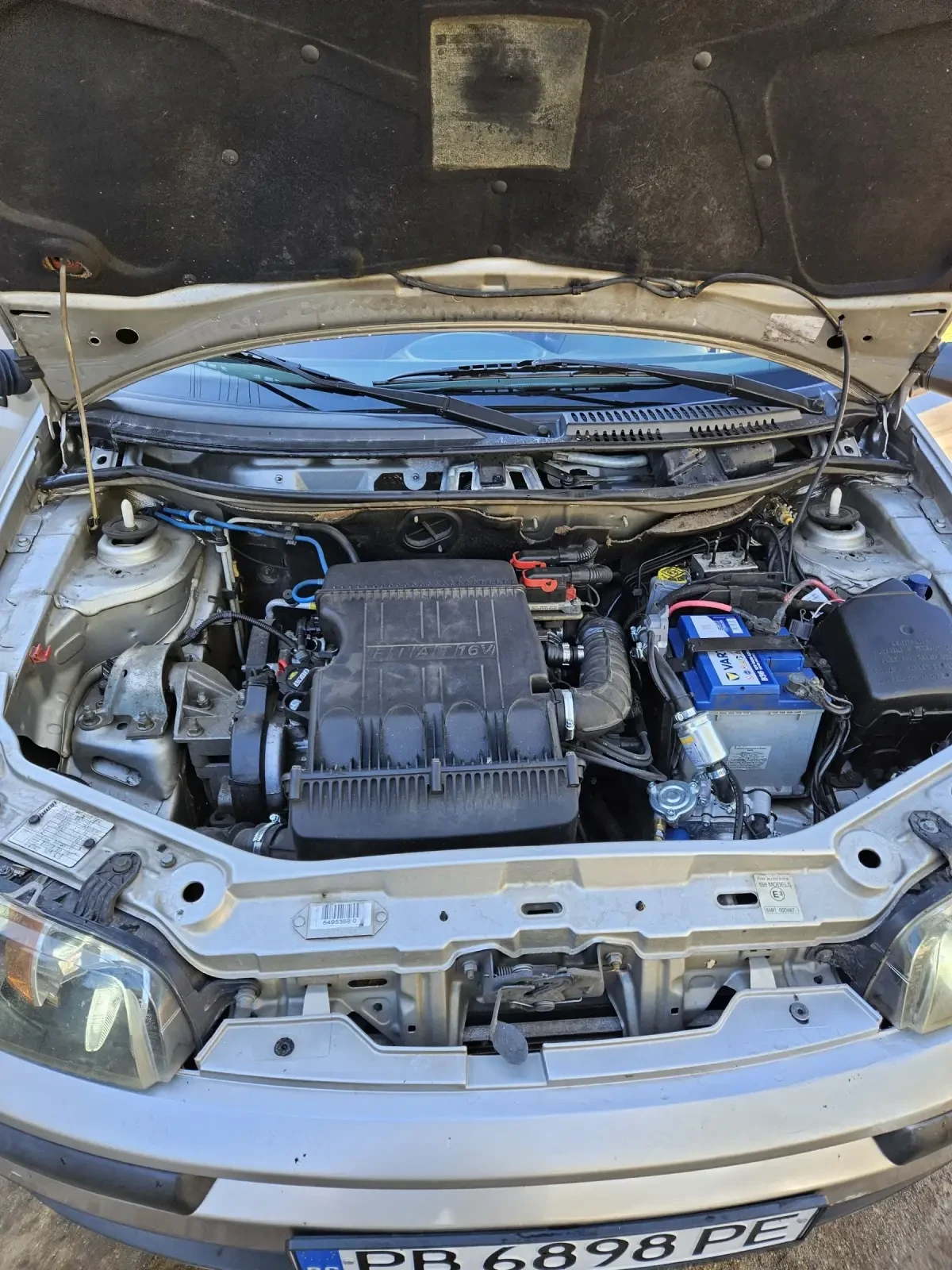 Fiat Punto 1.2i - изображение 2