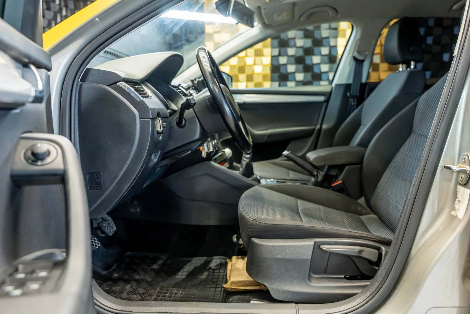 Skoda Octavia 1.6 TDI - изображение 9