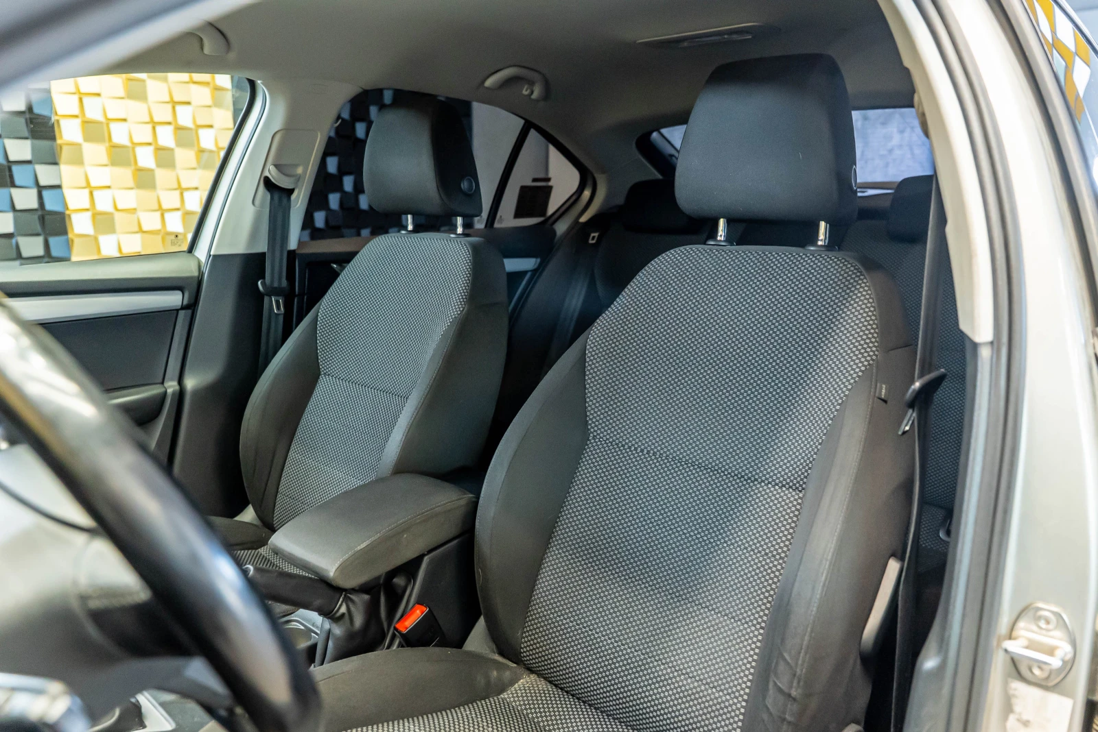 Skoda Octavia 1.6 TDI - изображение 10