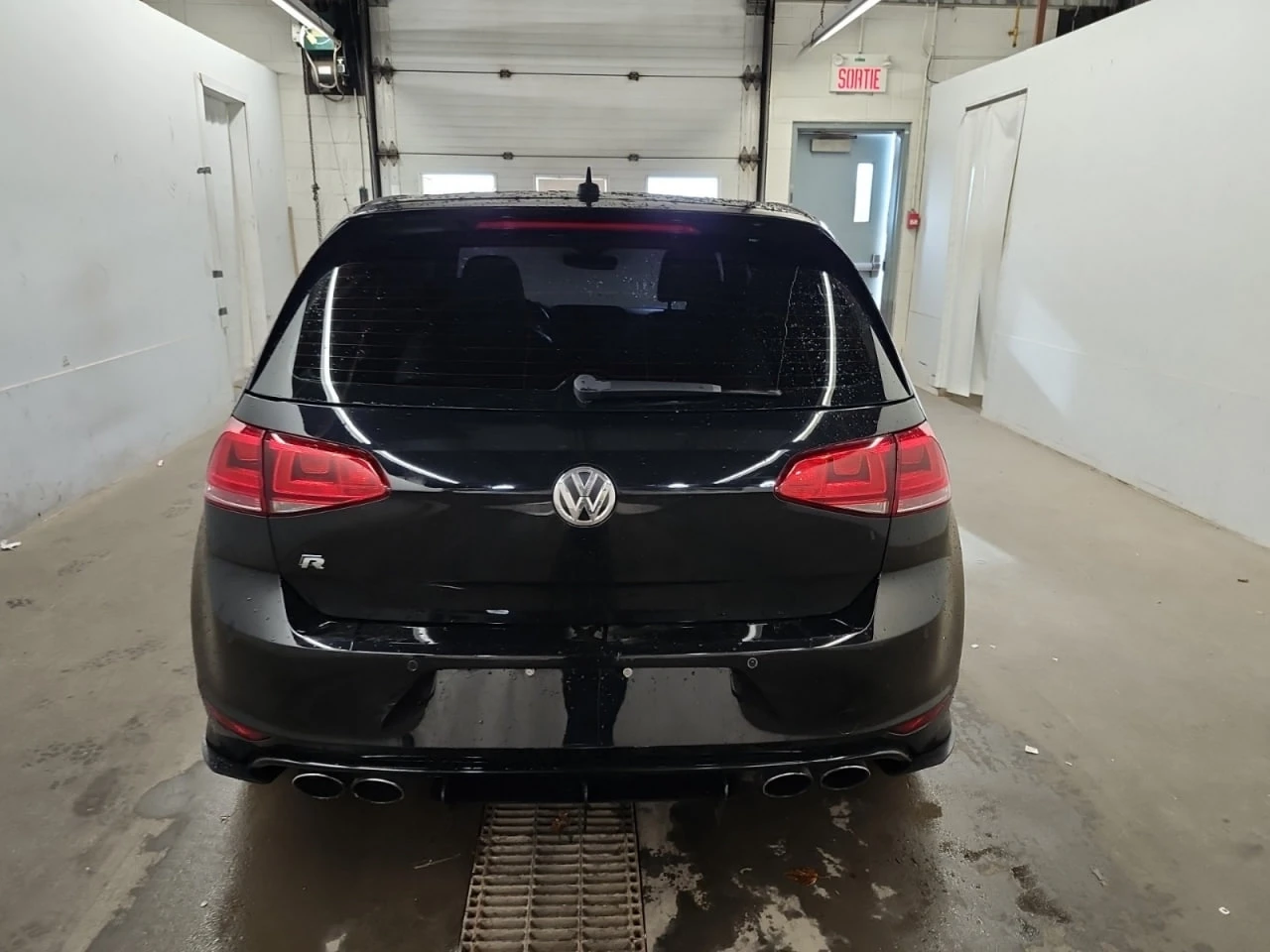 VW Golf * АВТО КРЕДИТ* ЦЕНА ДО БГ * Сервизна история *  - изображение 6