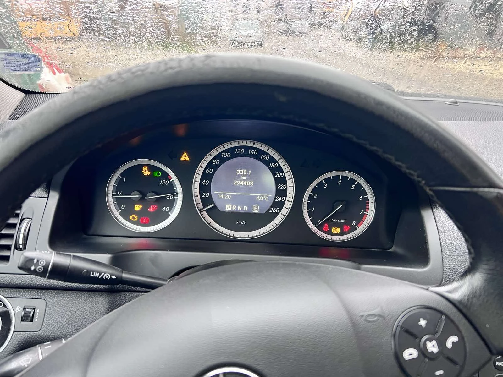 Mercedes-Benz C 180 C 180 CGI BlueEFFICIENCY - изображение 9