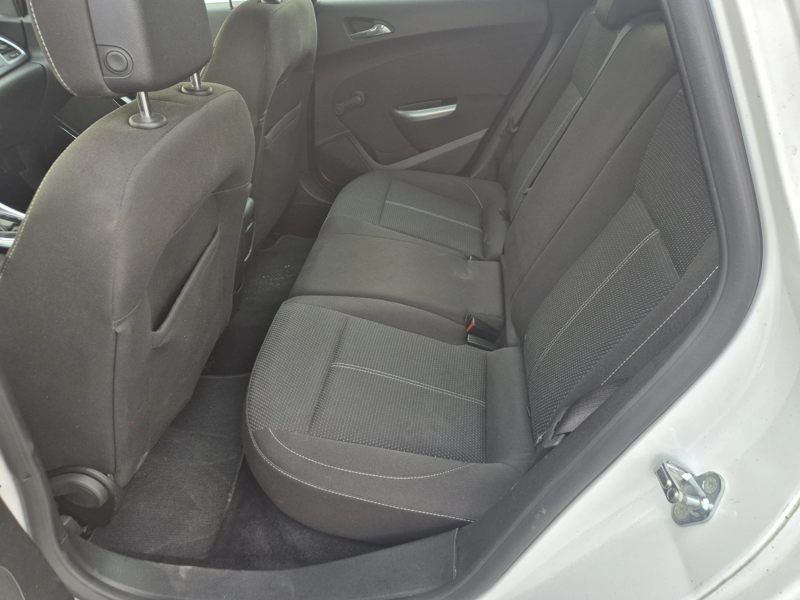 Opel Astra 1.4i SPORTS TOURER | Mobile.bg � ����������� 8