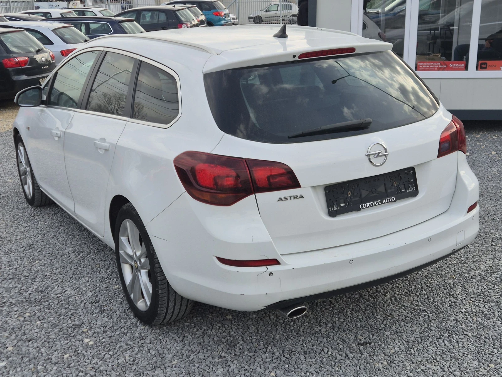 Opel Astra 1.4i SPORTS TOURER | Mobile.bg � ����������� 12
