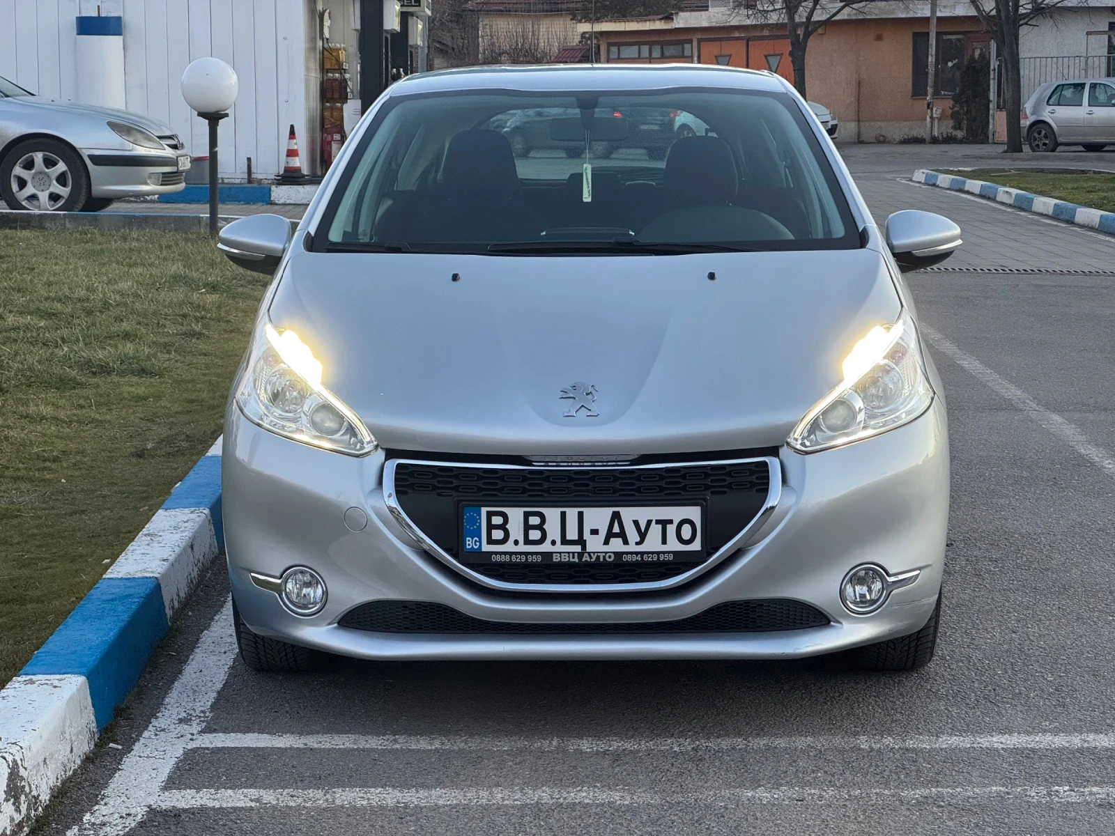 Peugeot 208 1.4HDi - изображение 2