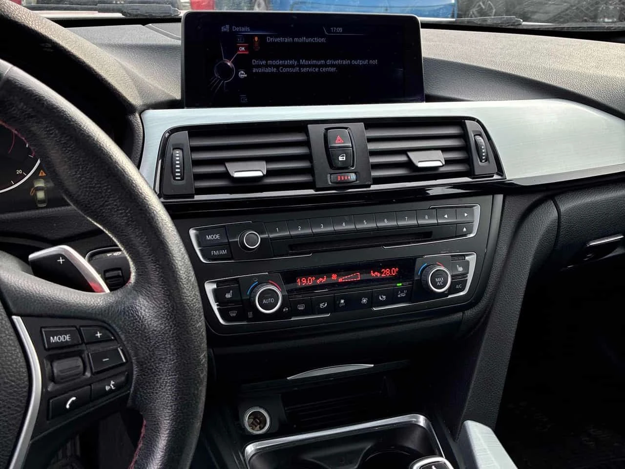 BMW 328 * 328i xDrive * CARFAX * БЕЗ ПЪРВОНАЧАЛНА ВНОСКА, снимка 9 - Автомобили и джипове - 53965040