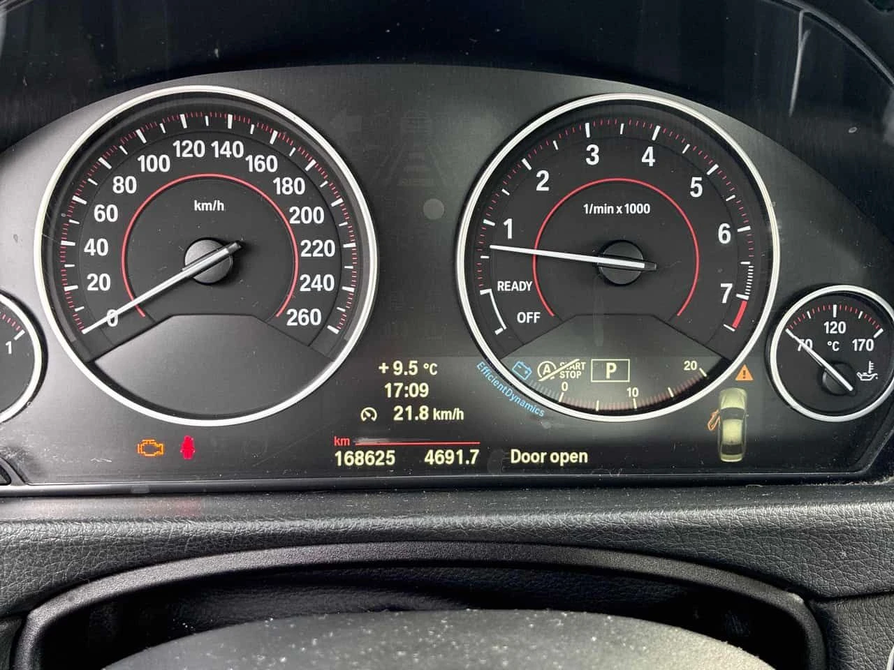 BMW 328 * 328i xDrive * CARFAX * БЕЗ ПЪРВОНАЧАЛНА ВНОСКА, снимка 8 - Автомобили и джипове - 53965040