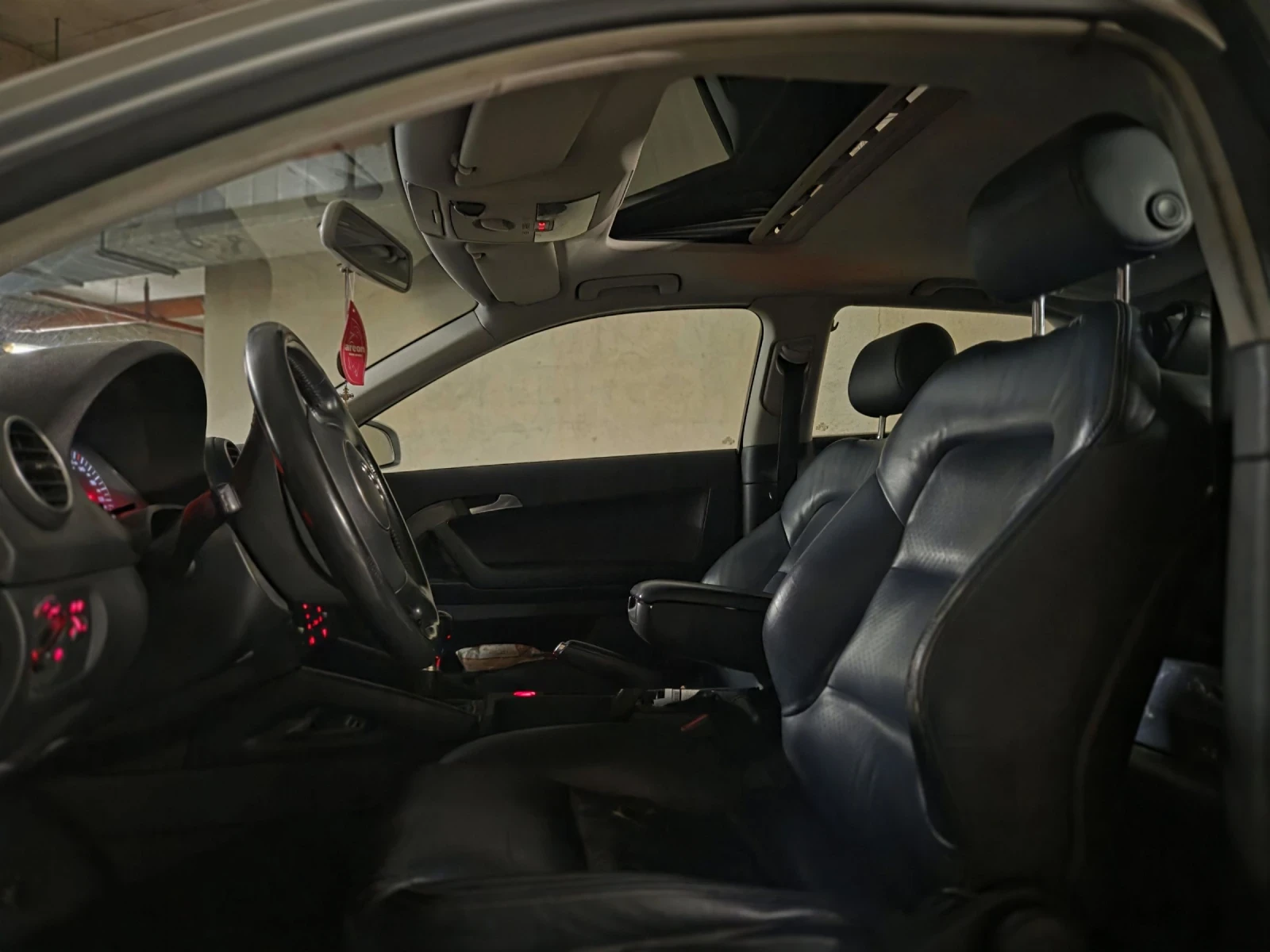 Audi A3 S-Line 2.0TDI 140 hp, снимка 5 - Автомобили и джипове - 54185028